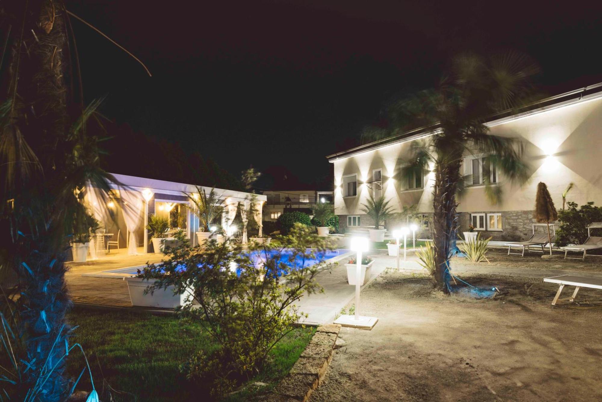 Villa Marchese Lake Maggiore Сомма-Ломбардо Екстер'єр фото